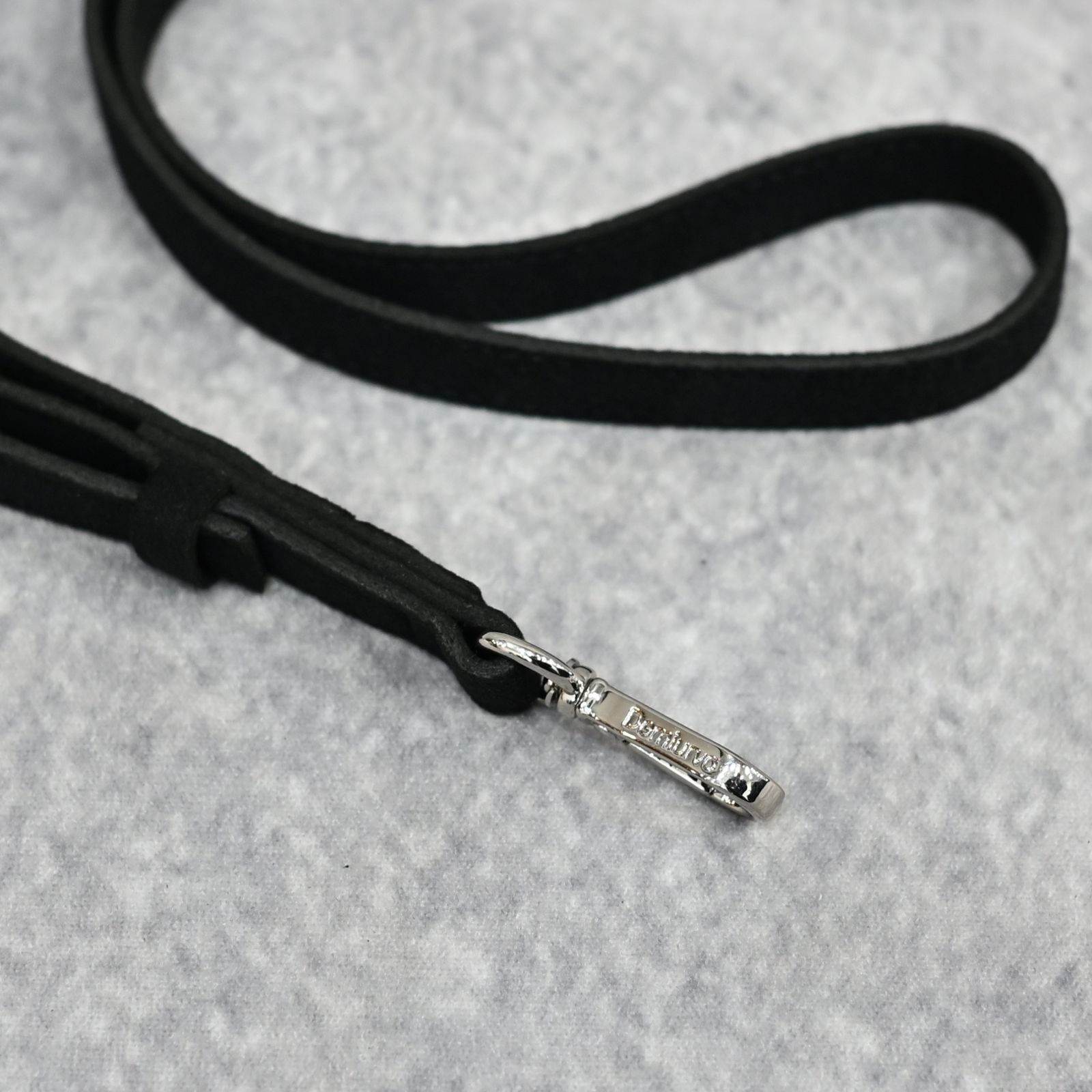 STRAP × Ultrasuede® 130cm （BLACK） 携帯ストラップ