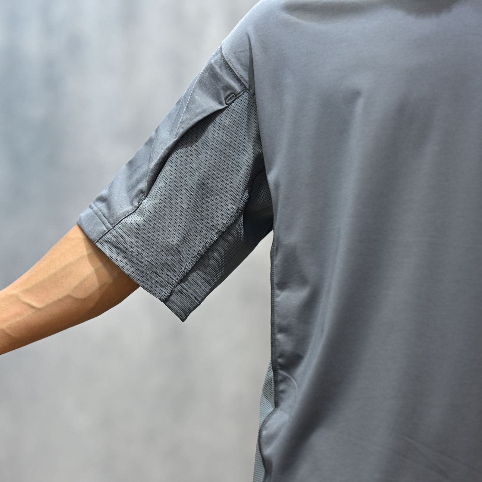 SIDE-PANEL T-SHIRT （CHARCOAL） / ドロップショルダー Tシャツ （チャコール） 9251-CS53-015