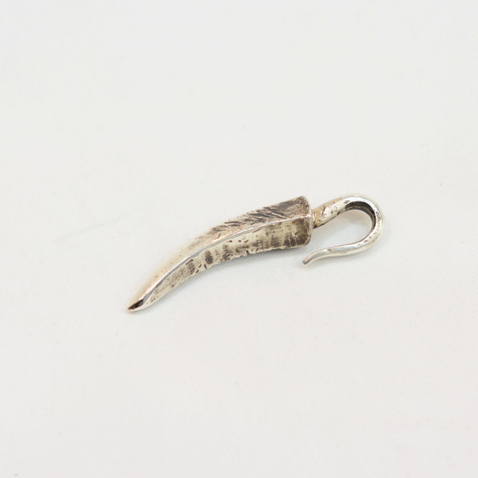 × JUNUEZONO TALON ONE NECKLACE （シルバー）