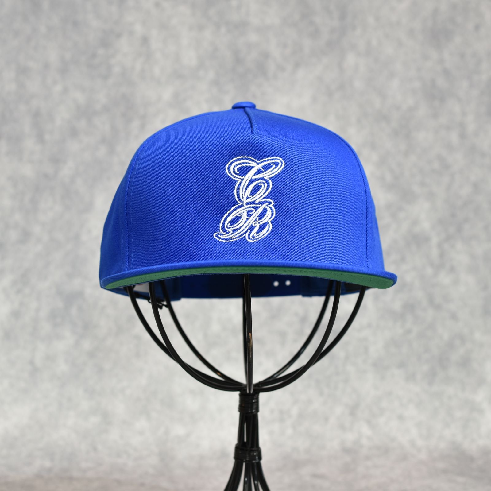 PINSTRIPE EMBROIDERY CAP (ROYAL)｜ピンストライプ ロゴ刺繍 ベースボールキャップ｜CR-26SS010