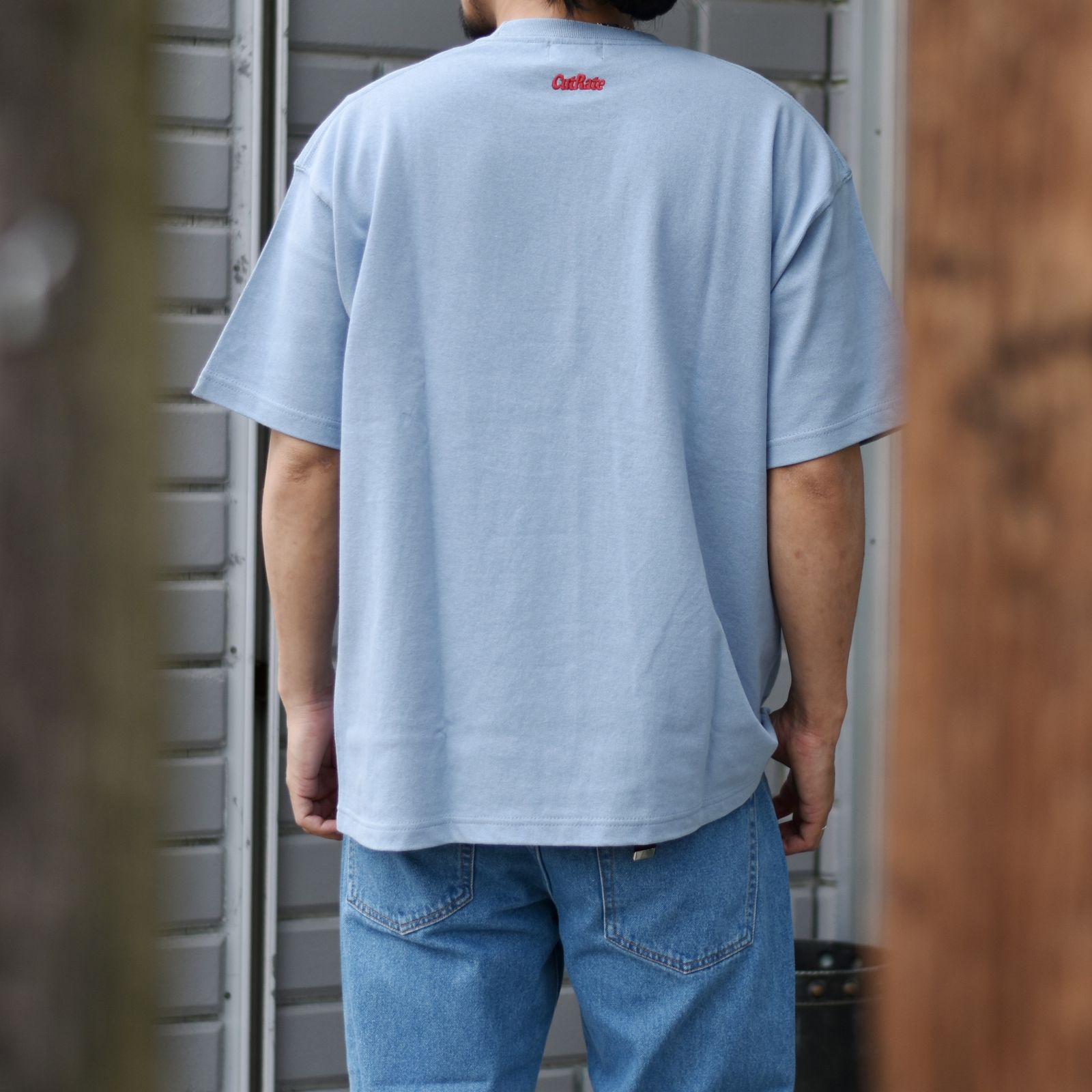CUTRATE CLASSIC LOCAL LOGO HEAVY WEIGHT DROPSHOULDER S/S -T-SHIRT (ACID BLUE)