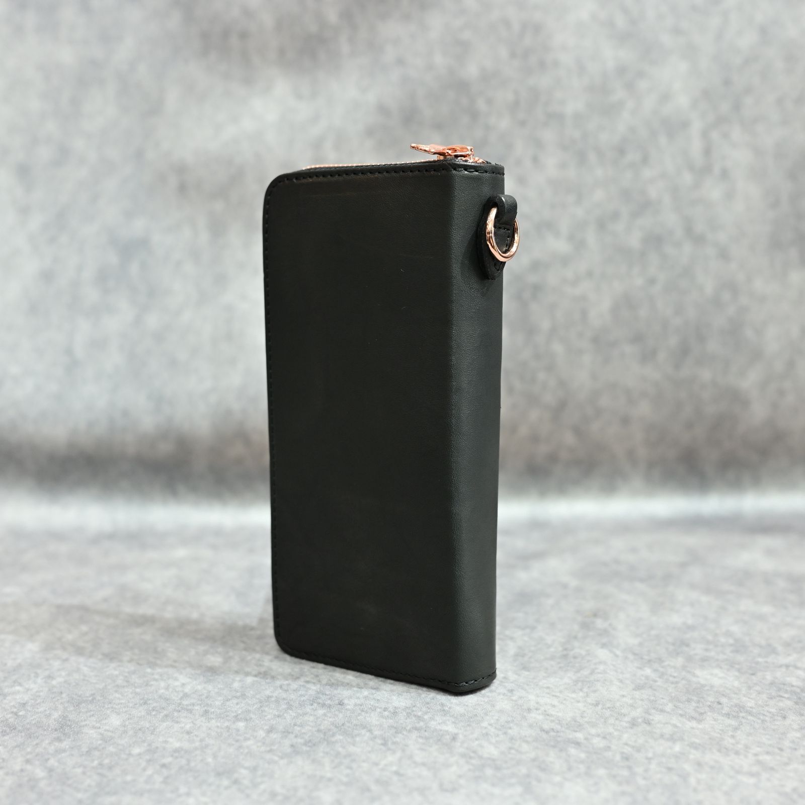 ダブルショルダー製品染め ラウンドウォレット / 財布 （BLACK）｜318-29