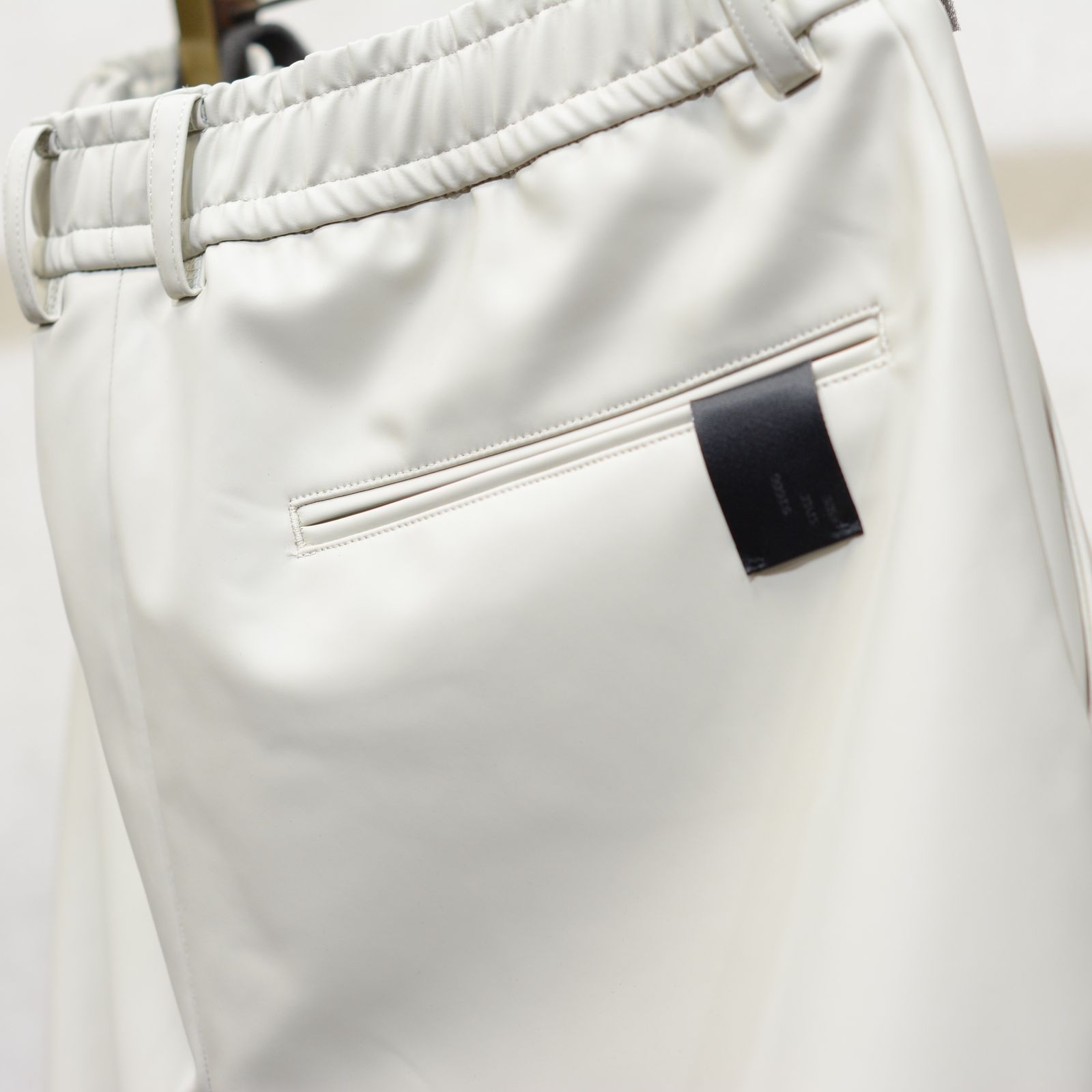 1TUCK EASY TROUSERS （GRAY）