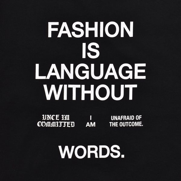 FASHION IS LANGUAGE TEE （BLK） プリント Tシャツ （ブラック）｜MDFBF08401