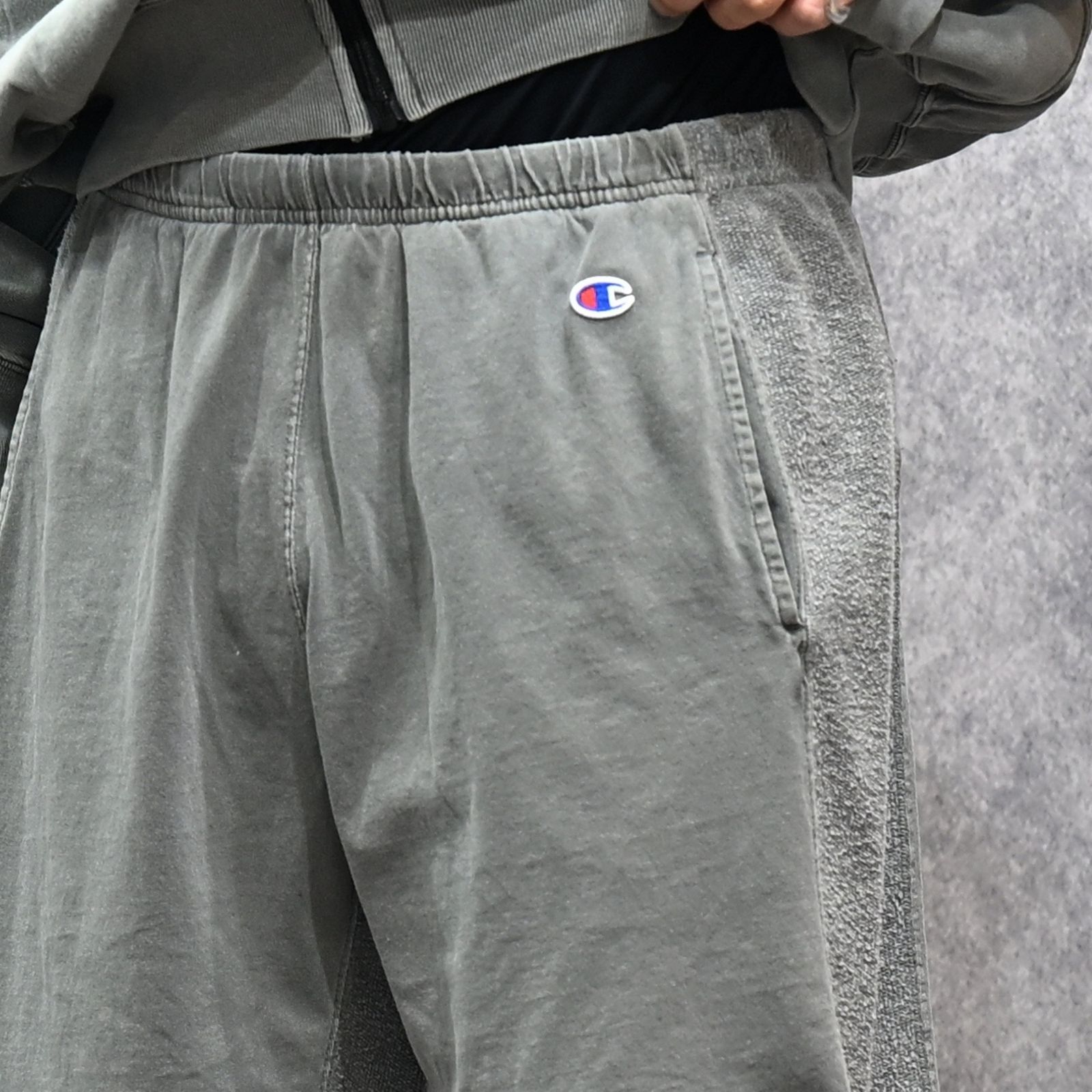 N.HOOLYWOOD × Champion｜HALF PANTS （GRAY / グレー）｜ハーフパンツ｜C8-D513