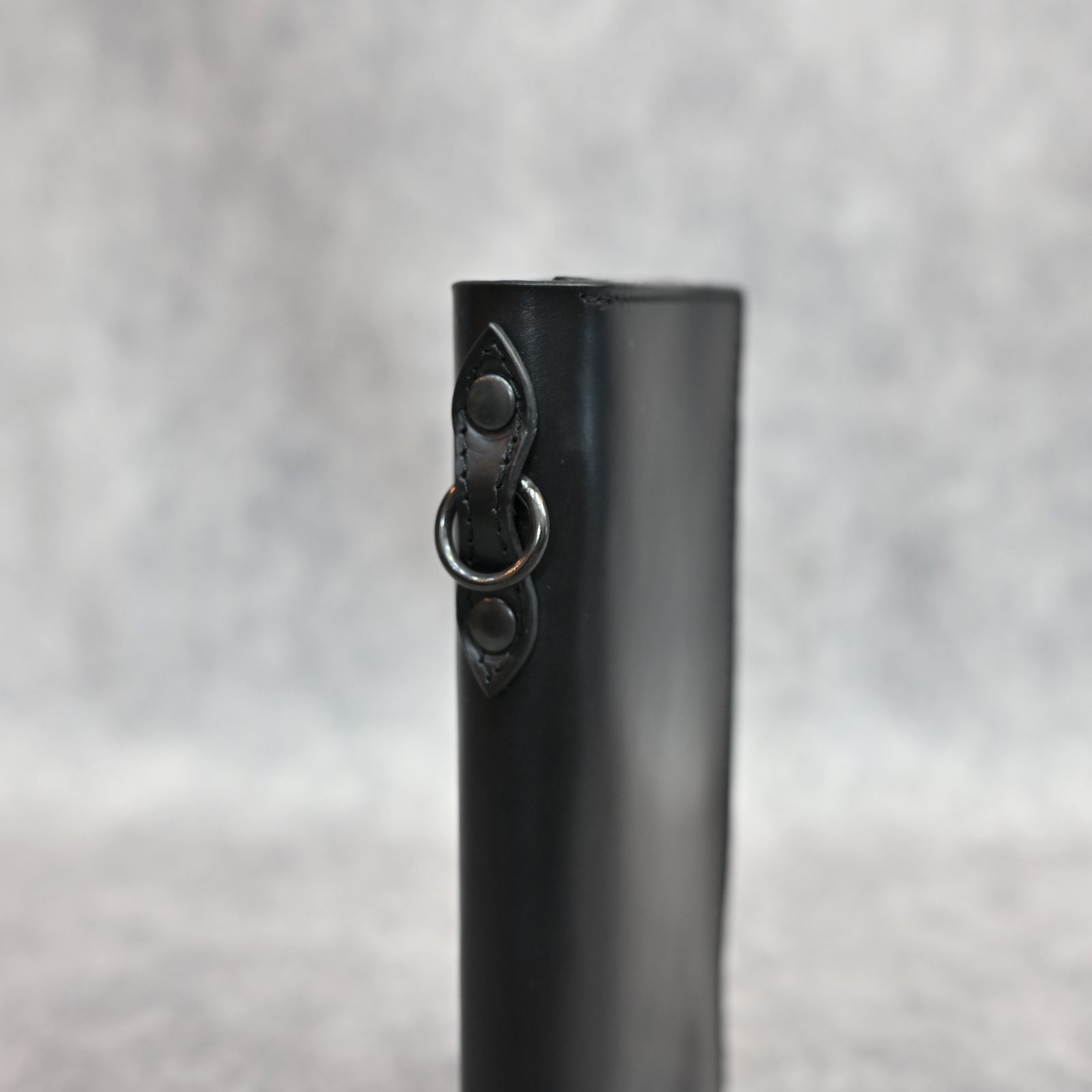 ホーウィンクロムエクセル ラージ トラッカーウォレット （BLACK）｜894-04