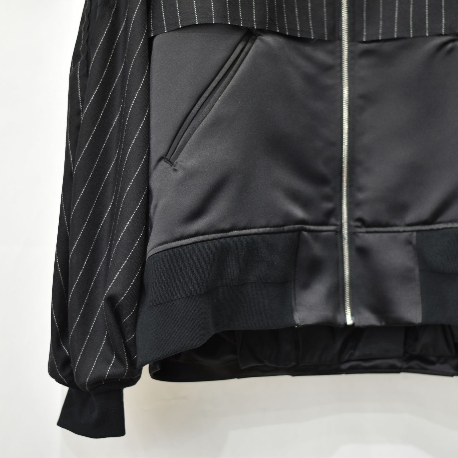 ブルゾン / LB23AW-BL01-GST (BLACK STRIPE)