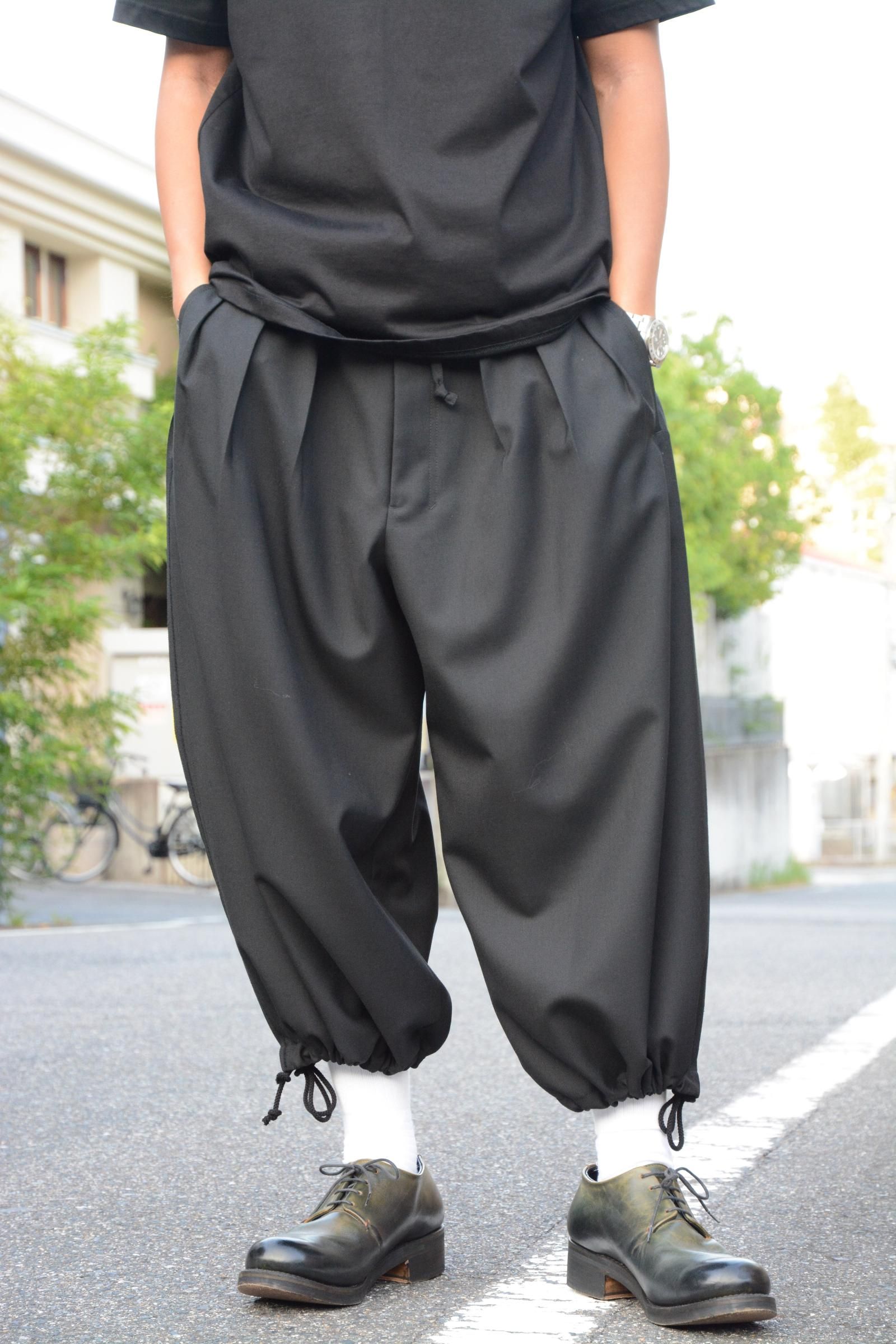 T/W Gabardine Balloon Pants | gulatilaw.com