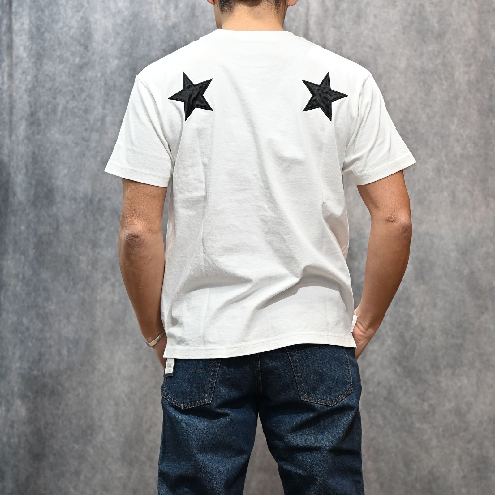 × M&M CUSTOM PERFORMANCE Star Embroidery Pocket Tee （WHT）｜× エムアンドエムカスタムパフォーマス 星刺繍 ポケットTシャツ｜MND-MM41