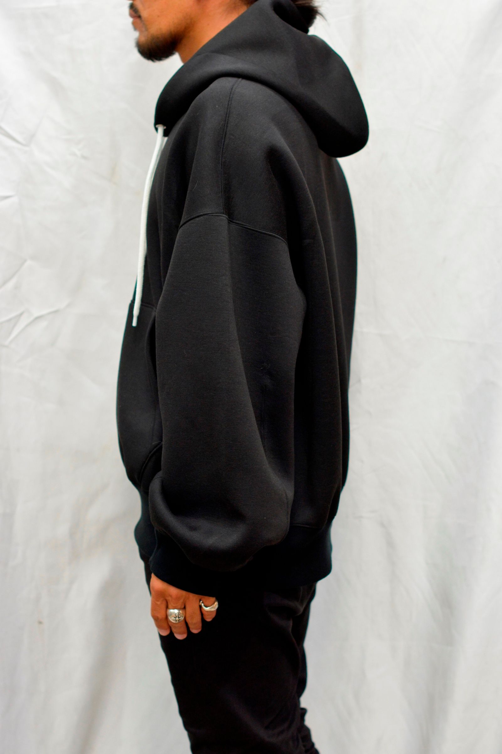 BNDG NW SILHOUETTEHD"