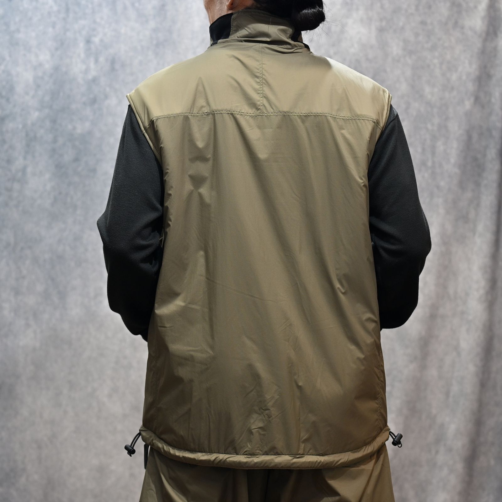 REVERSIBLE VEST （BEIGE）｜リバーシブル ベスト｜9252-VE01-003