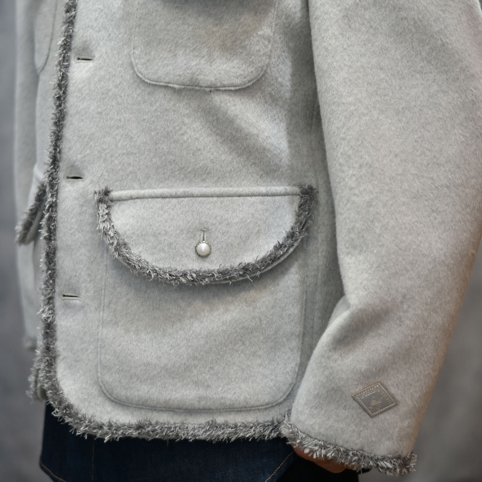 SHAGGY NO COLLAR 4BUTTONS JKT (GRAY)｜シャギー素材 ノーカラー 4ボタン ジャケット｜PD25AJ04