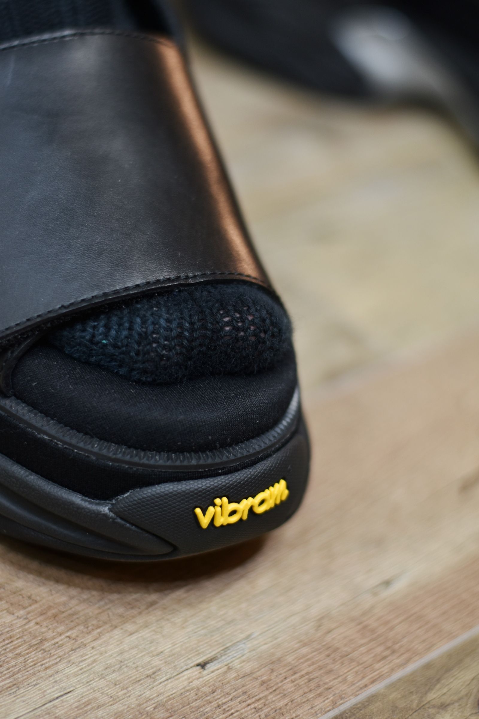 マグネットバックルシューサンダル / LB22SS-SHOES01 (BLACK)