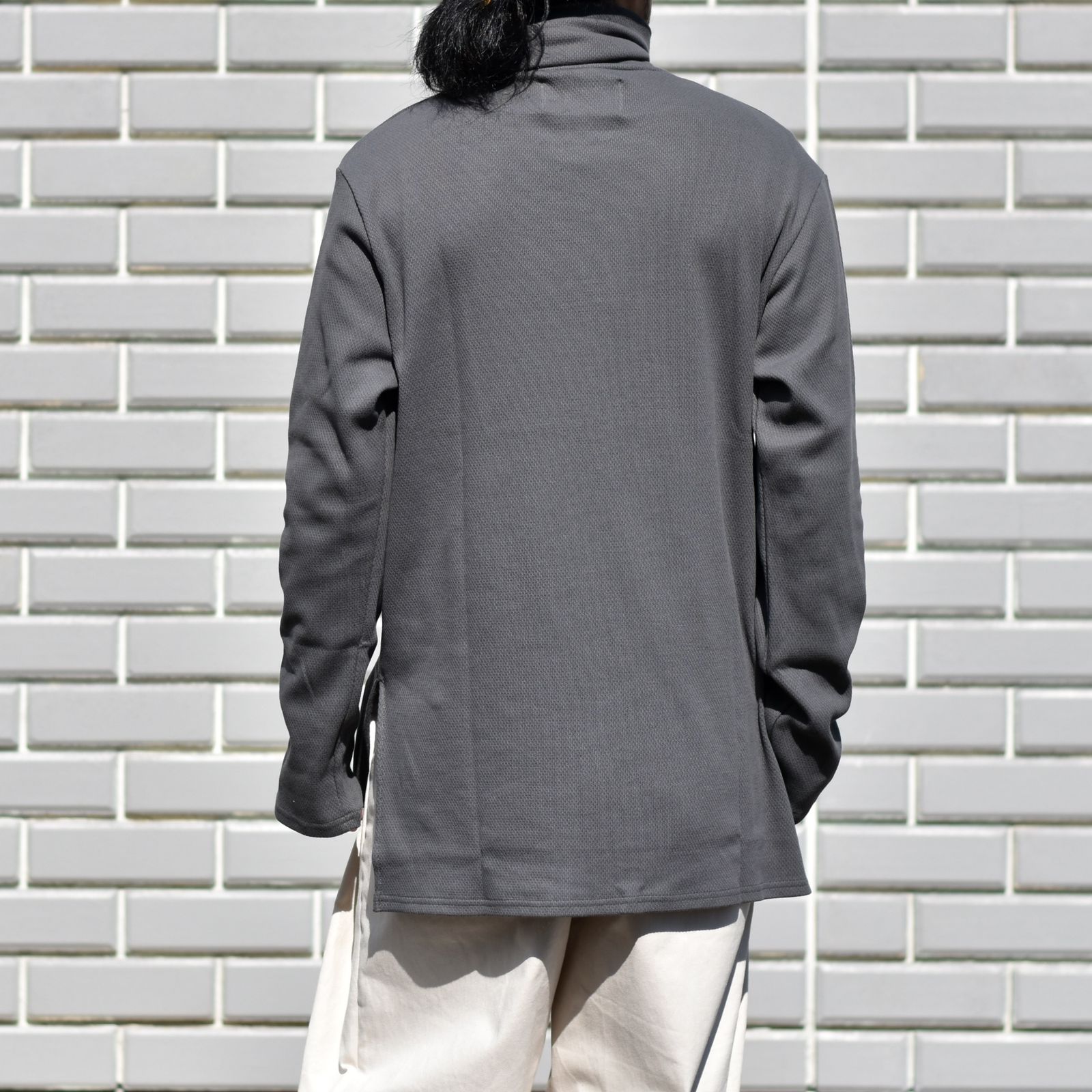 prasthana - base layer turtle neck 2 (CHARCOAL) / ベース