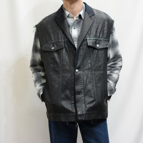 B.Covered Denim Tuxedo Gilet