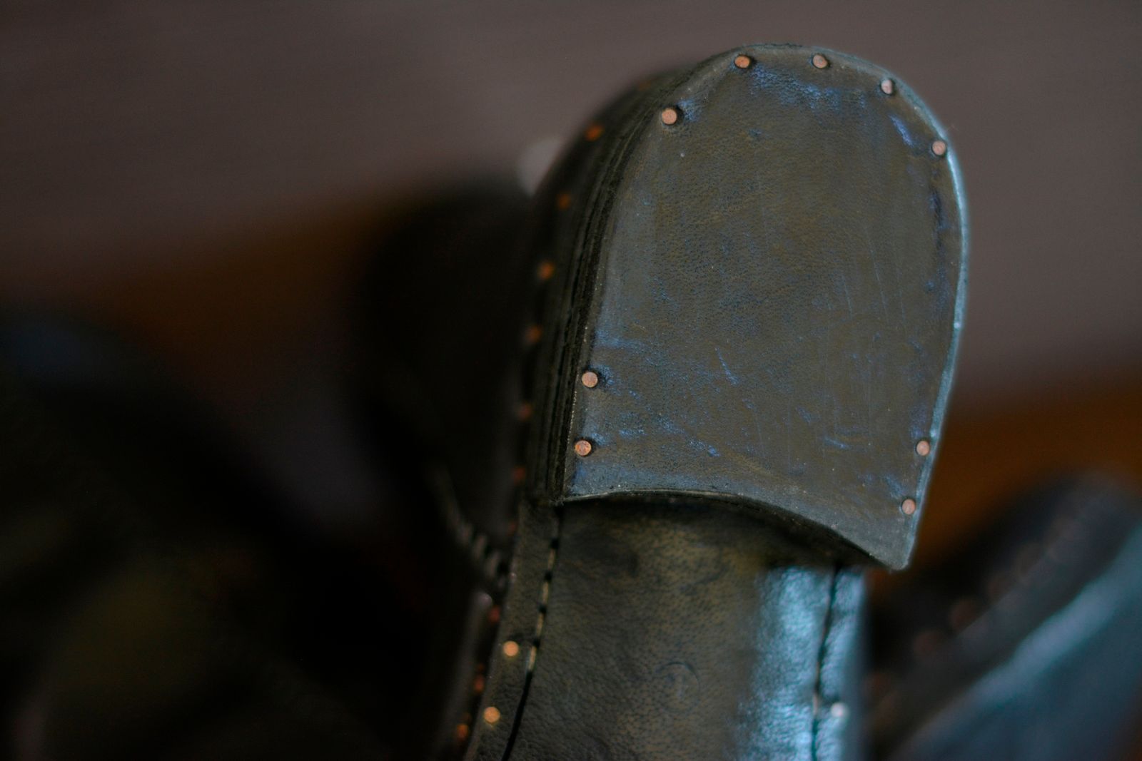 HORSE BACK ZIP PECOS W/NAILS LINED LEATHER SOLES PIECE DYED