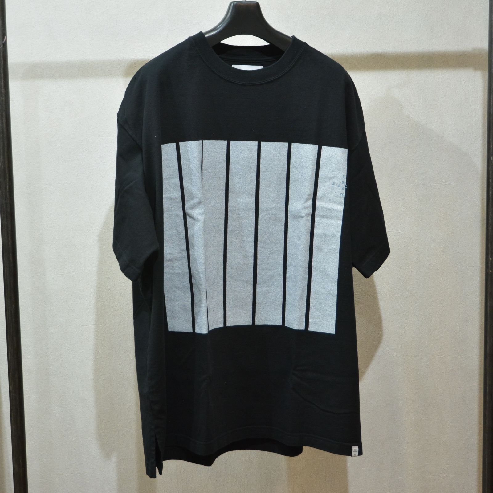 7 BARS TEE （BLACK） / ブラック・フラッグ Tシャツ （ブラック）