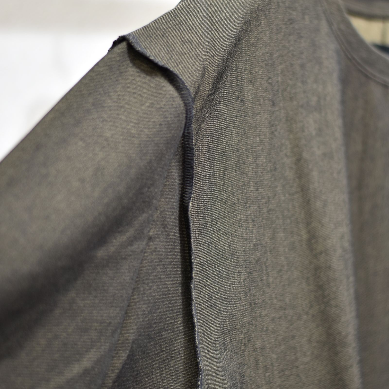 ポリエステルレーヨンアクリル ストレッチ カットソー （KHAKI）