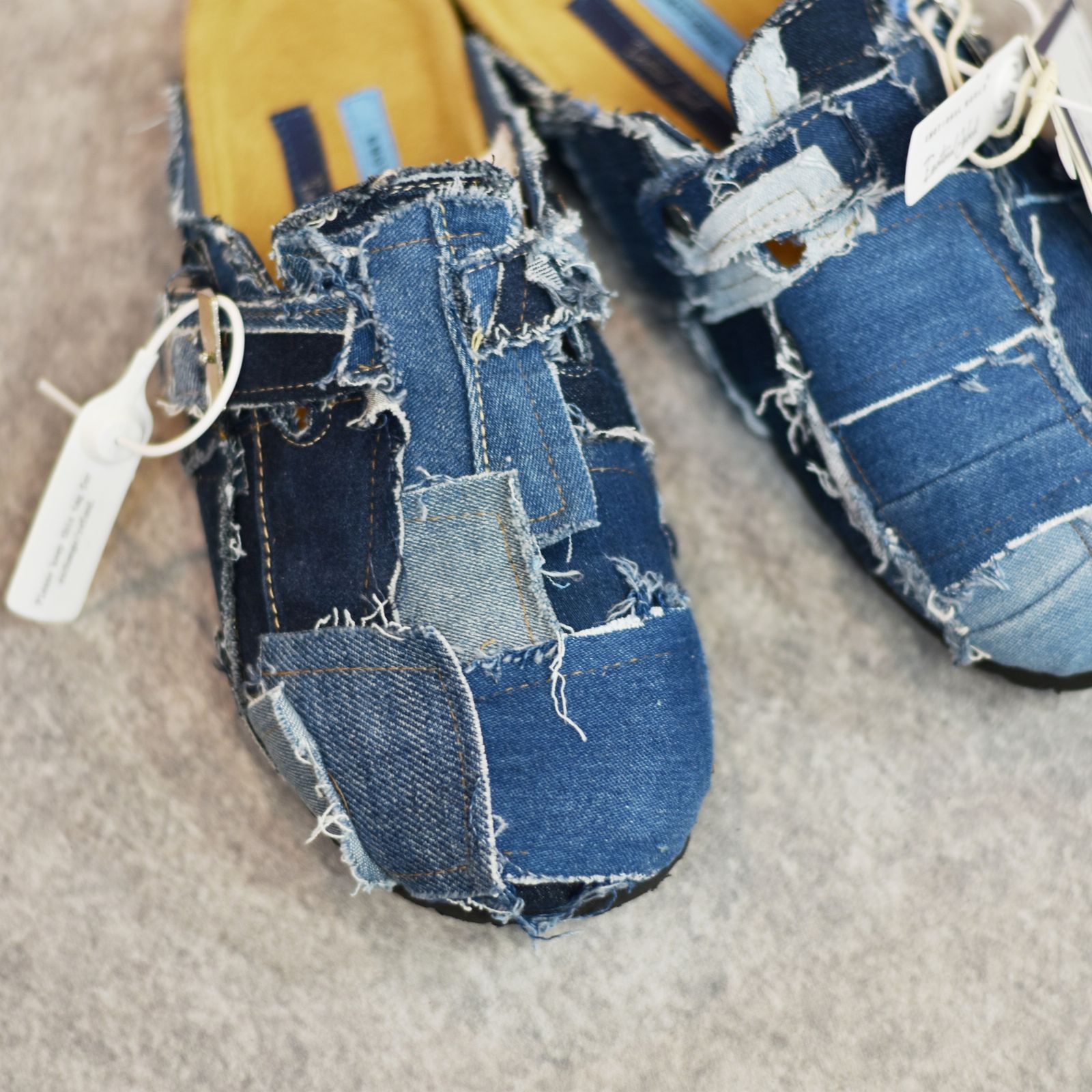 MULE SLIPPERS (MULTI DENIM) | デニム ミュール スリッパ