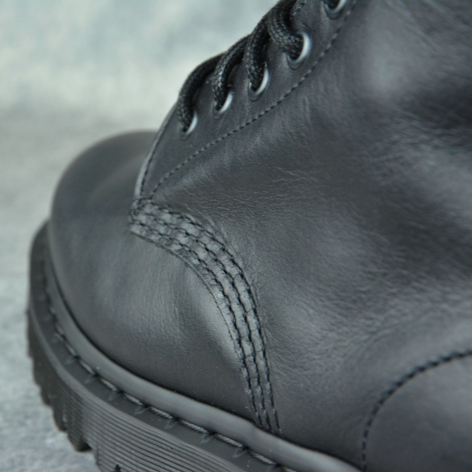 Y's - × Dr. Martens 10 EYE Y's BLACK CLASSIC CALF (BLACK Y's - × Dr. Martens 10 EYE Y's BLACK CLASSIC CALF (BLACK
