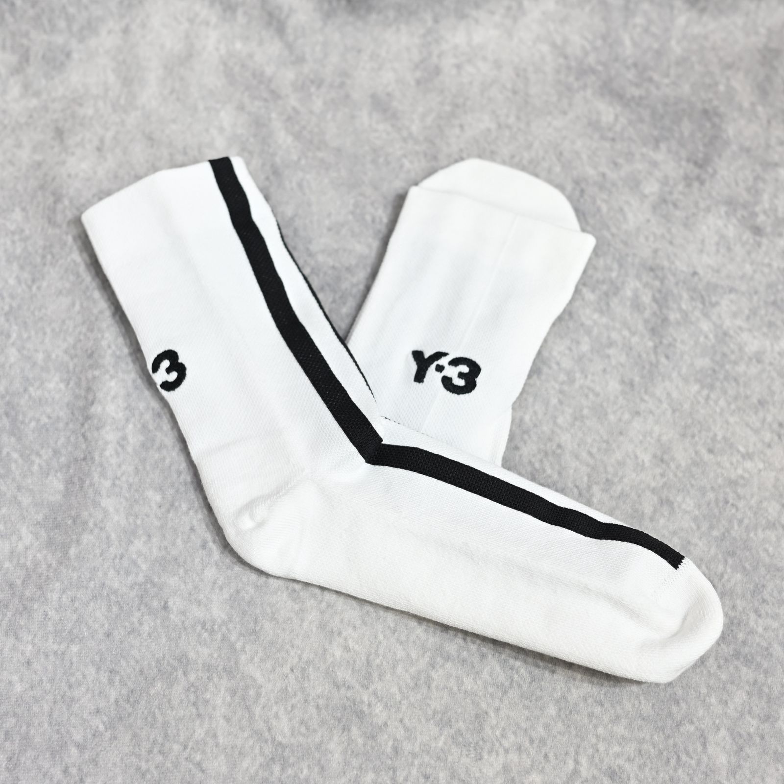 Y-3 STRIPES SOCK （WHITE） / ストライプ ソックス （ホワイト）IZ3172