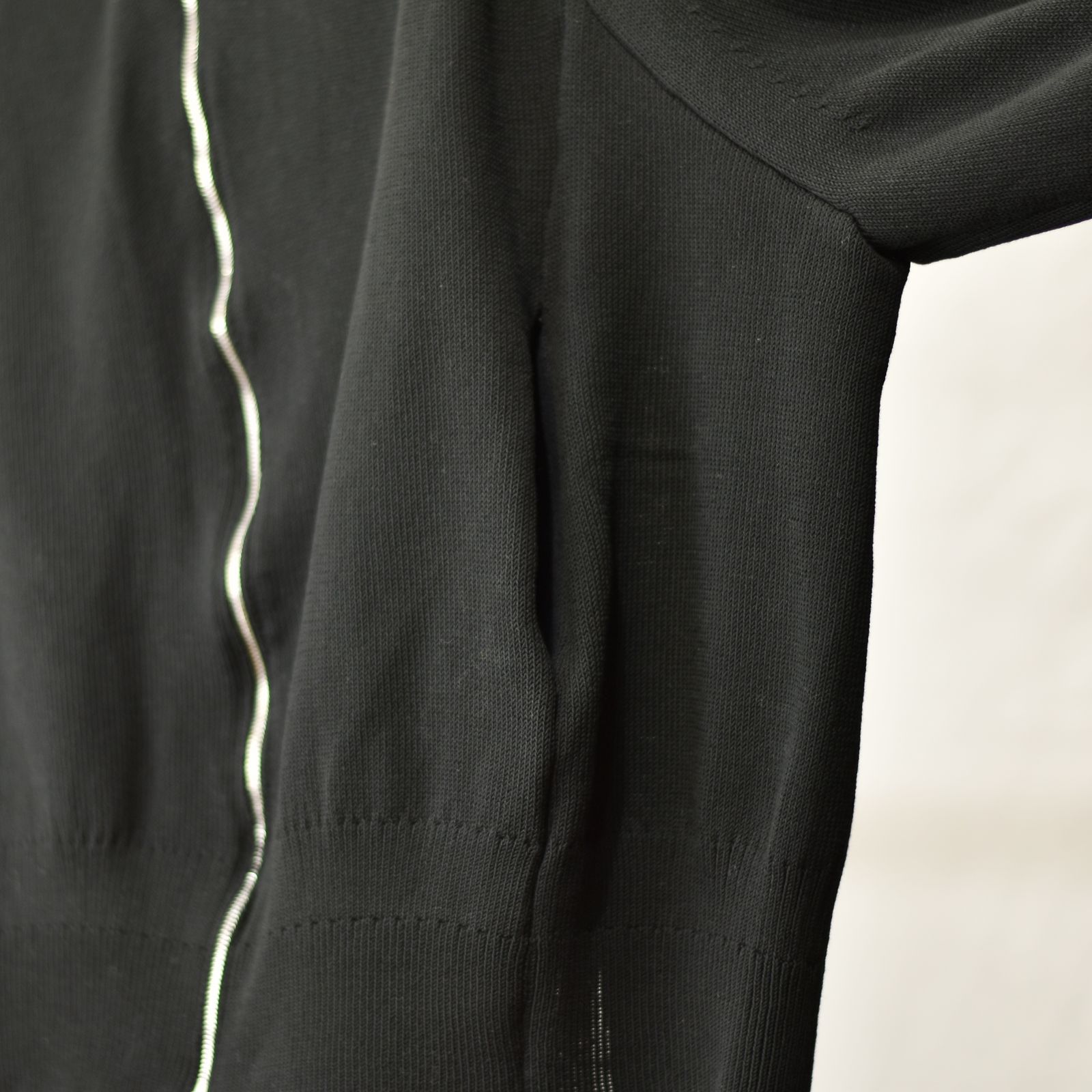 ハイネックニットブルゾン / LB23SS-KNBL01 (BLACK)