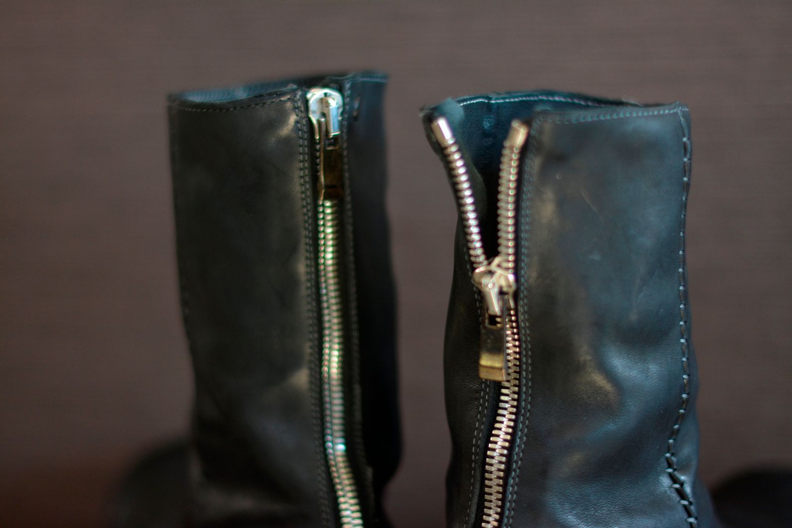HORSE BACK ZIP PECOS W/NAILS LINED LEATHER SOLES PIECE DYED