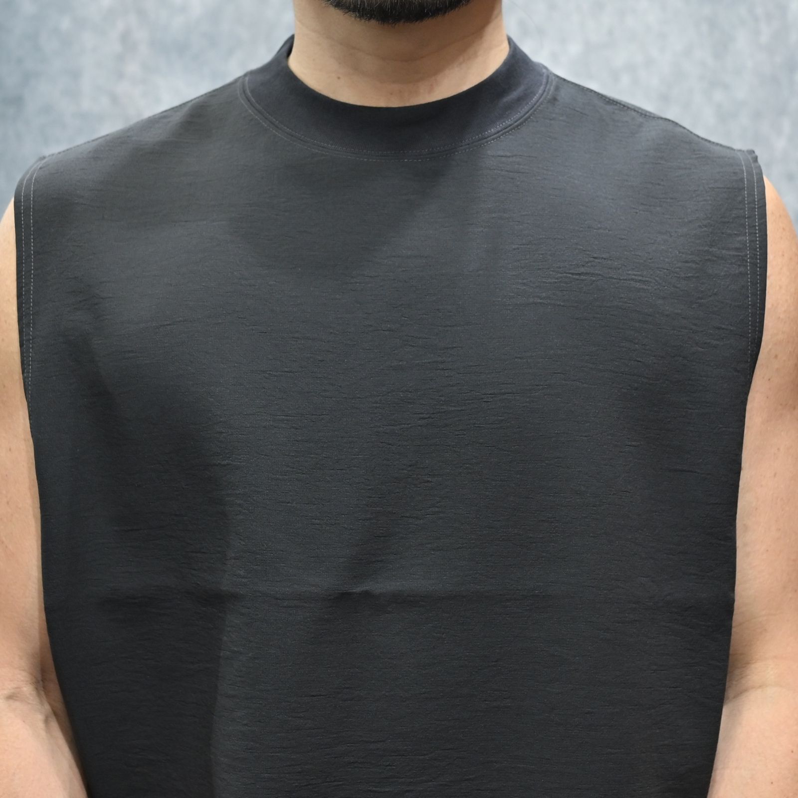 TANK TOP （CHARCOAL / チャコール）｜ノースリーブ｜2261-CS52-010