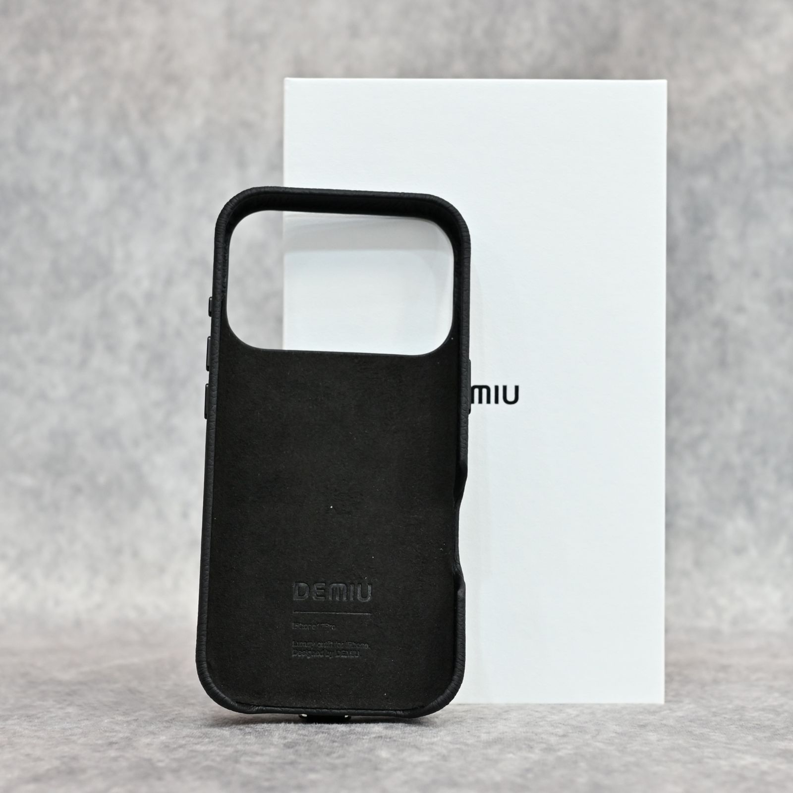 BALLON iPhone17 Pro （BLACK） バロン 携帯ケース