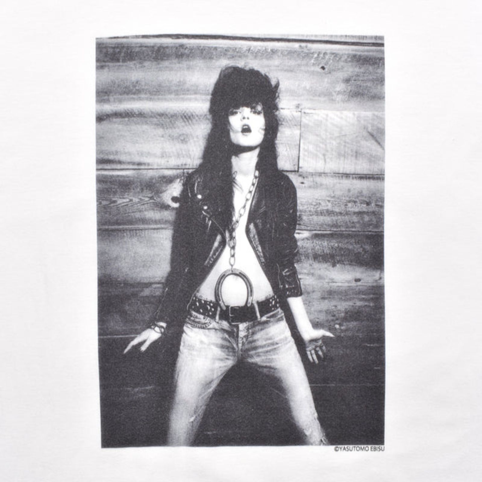 Stie-lo × Irina.L "The front" T-SH （WHITE） / プリントTシャツ （ホワイト） 25MND-STL008