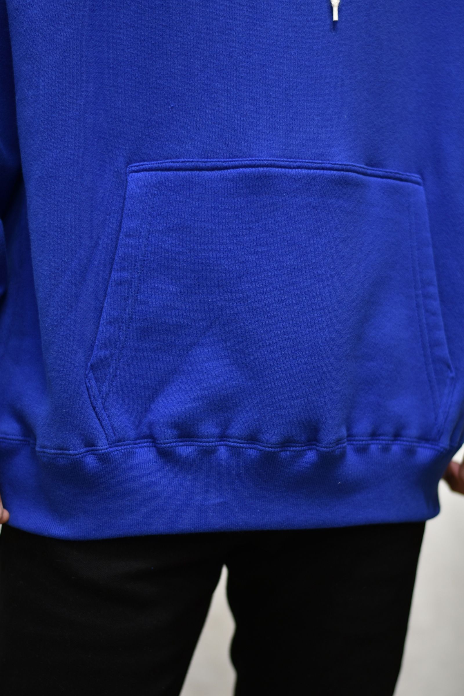 PROVOCATION FOR WORLD PULLOVER PARKA (BLUE)