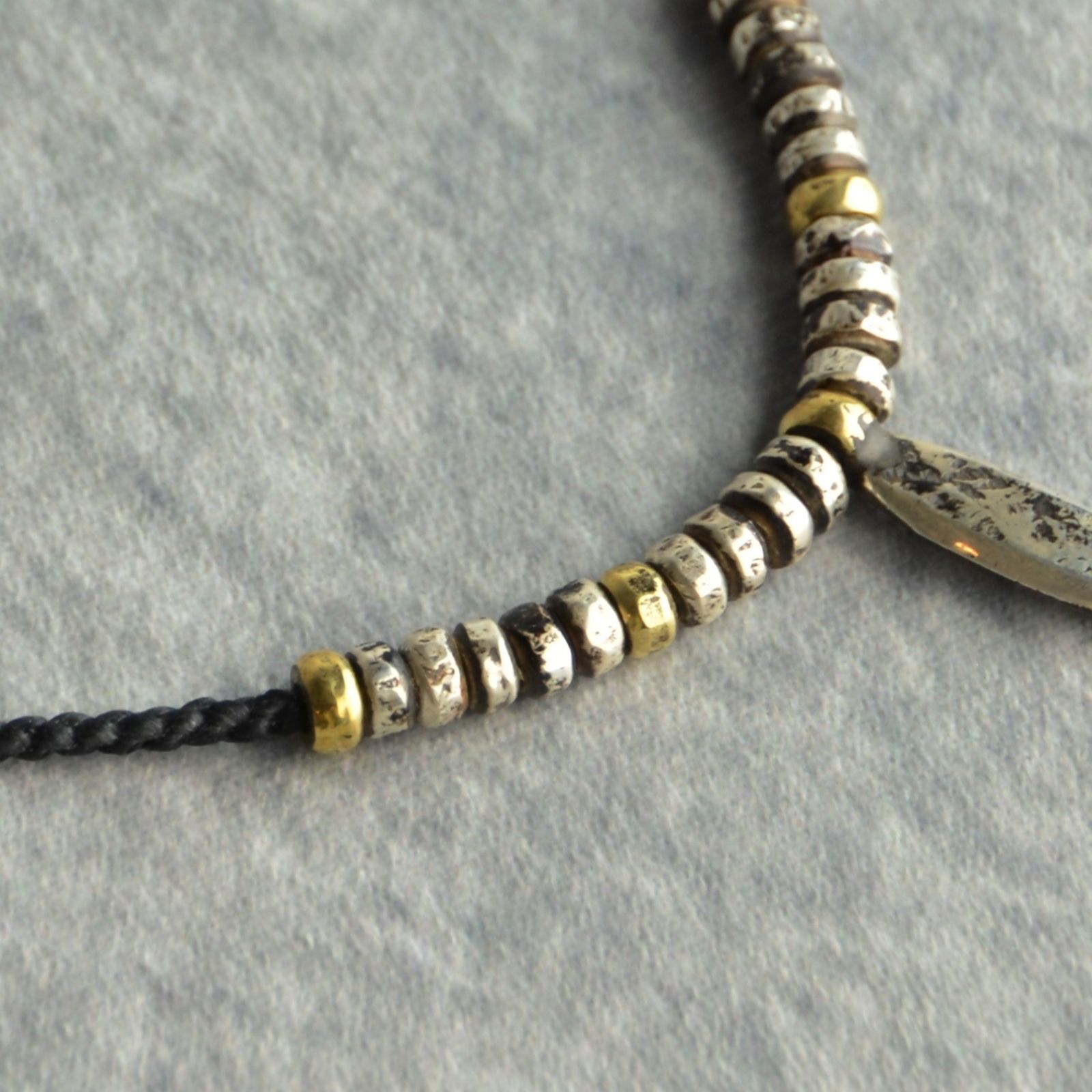 No.27  MIXED NECK