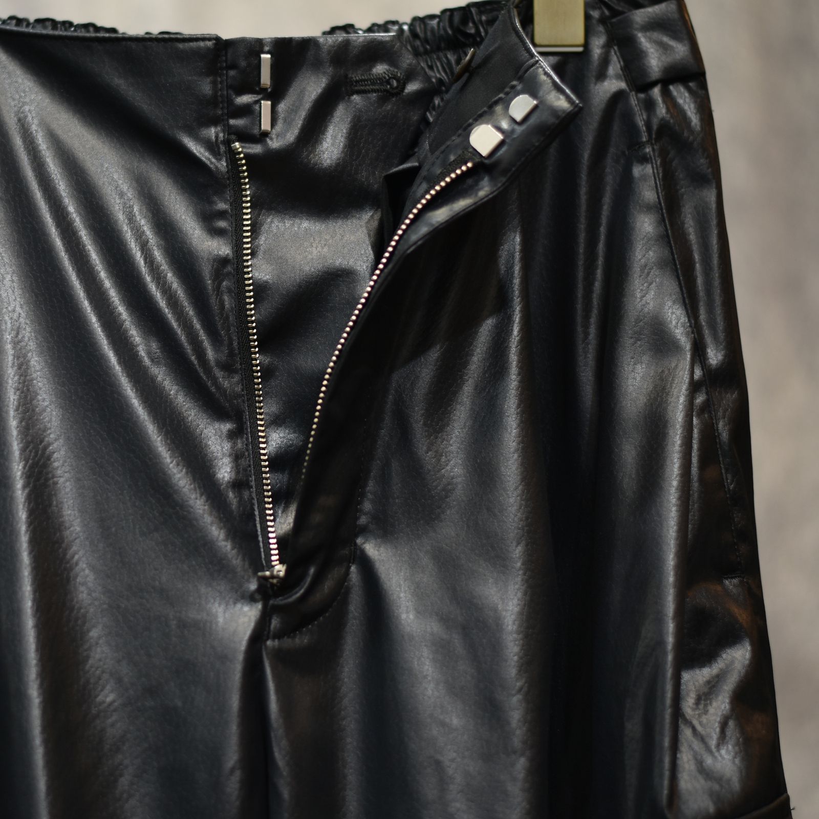 デタッチャブルワイドカーゴパンツ / LB25SS-PT05-FFL (BLACK)