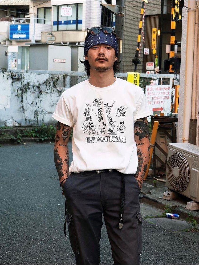×DISNEY MULTI PLAYER T-SHIRT (WHITE)