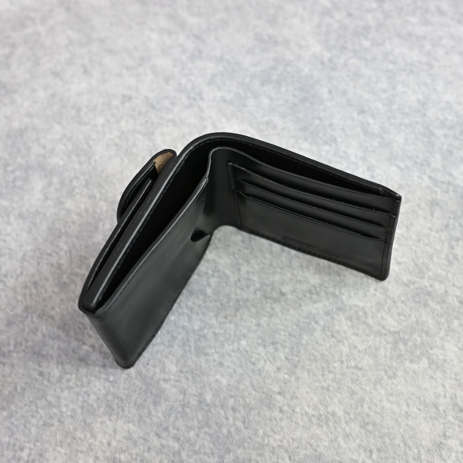 ホーウィンクロムエクセル 二つ折り財布 （BLACK）｜894-01