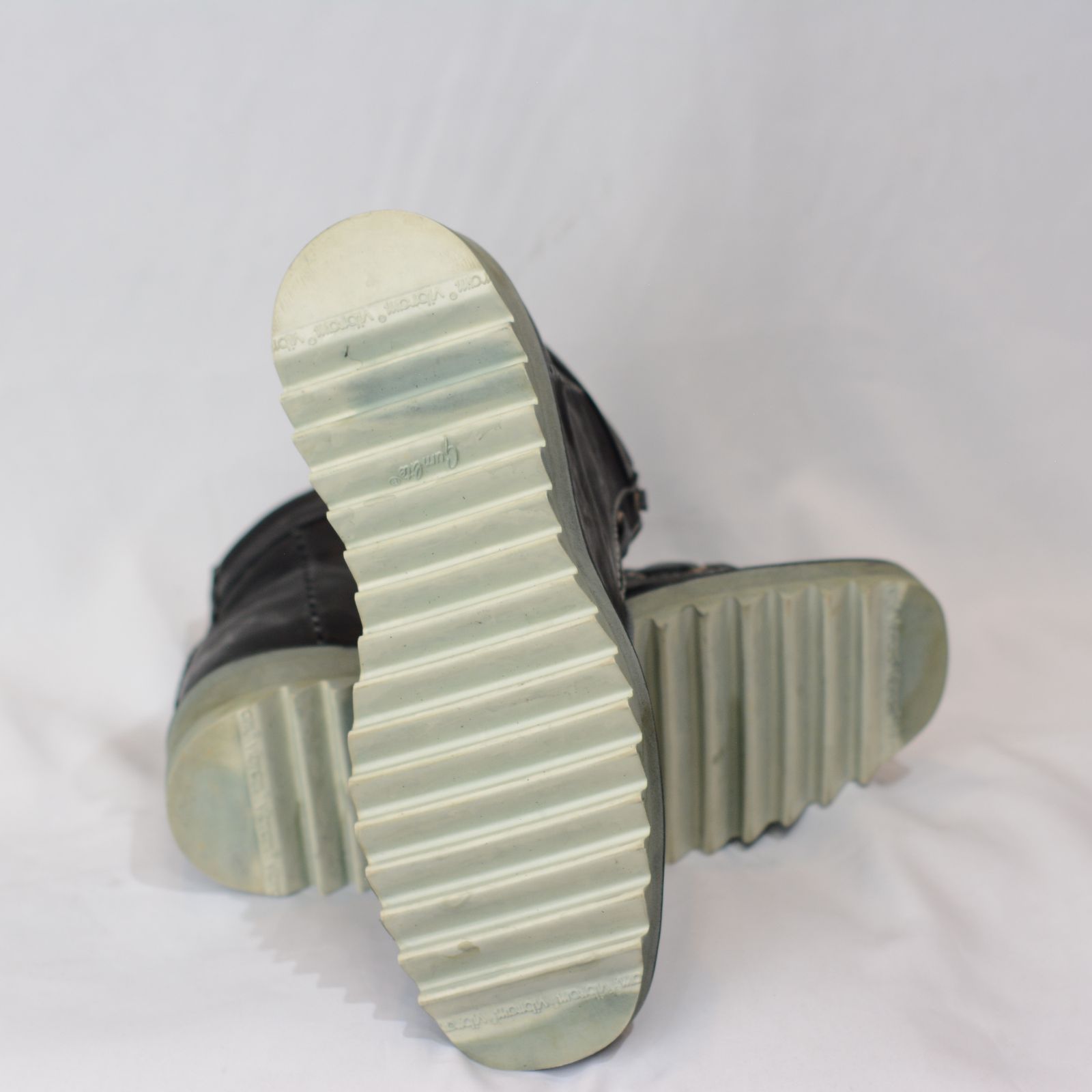 incarnation - HORSE LEATHER SNEAKER ZIP FRONT FZ-2 | chord