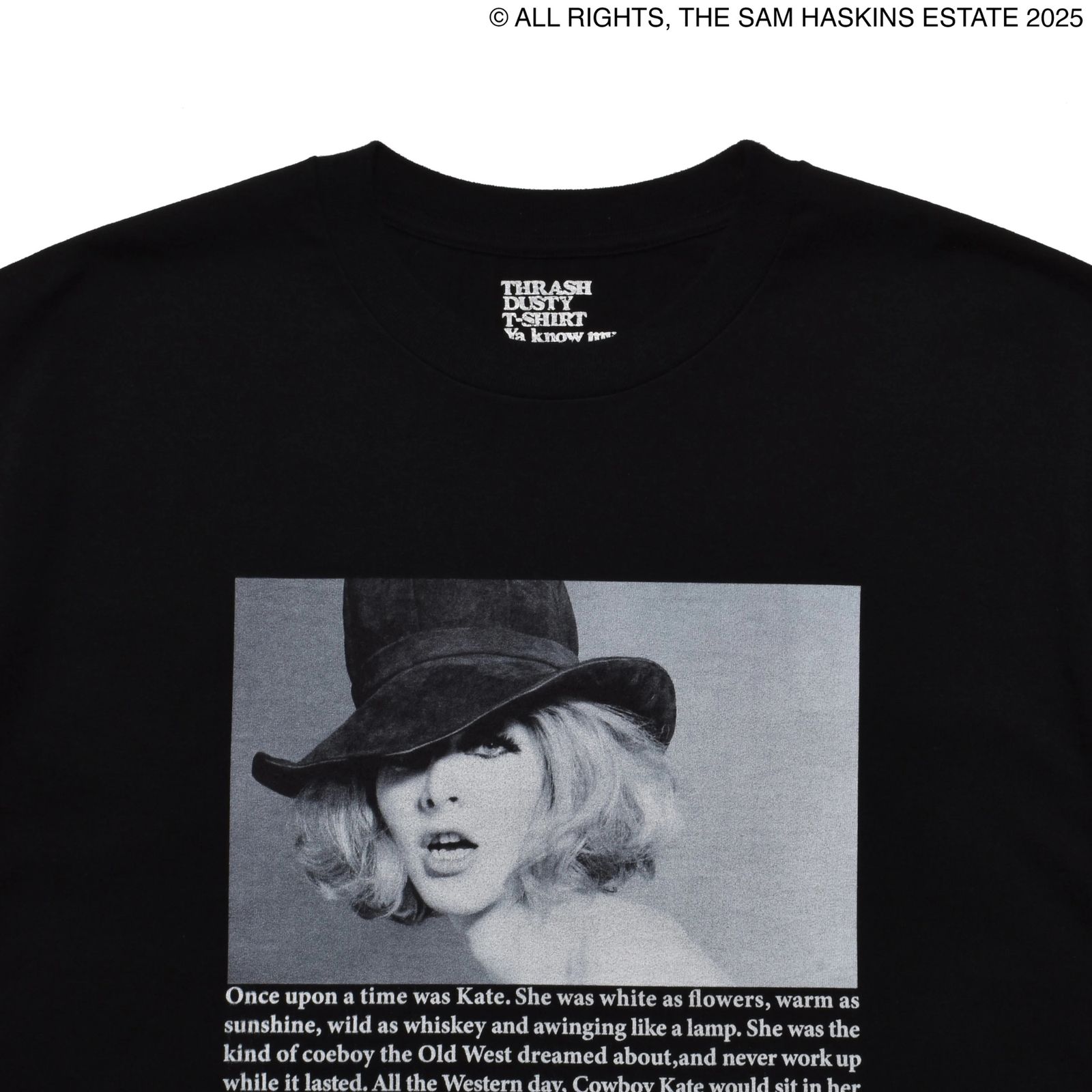 Sam Haskins × Stie-lo “kate” Tee （BLK）｜サム・ハスキンス×スティーロ ケイト プリントTシャツ｜25MND-STL005