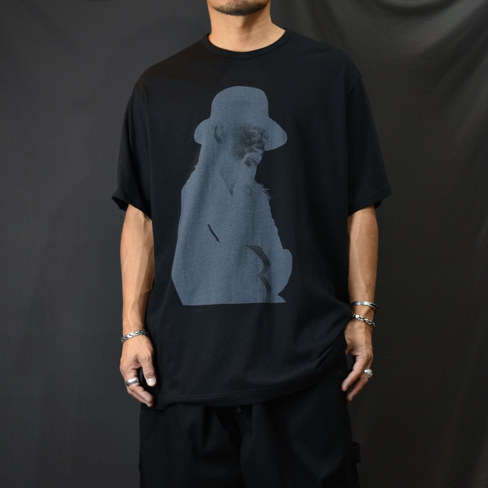 30/- COMBED SINGLE J PIGMENT PT SHORT SLEEVE (BLACK) / プリント Tシャツ （ブラック）