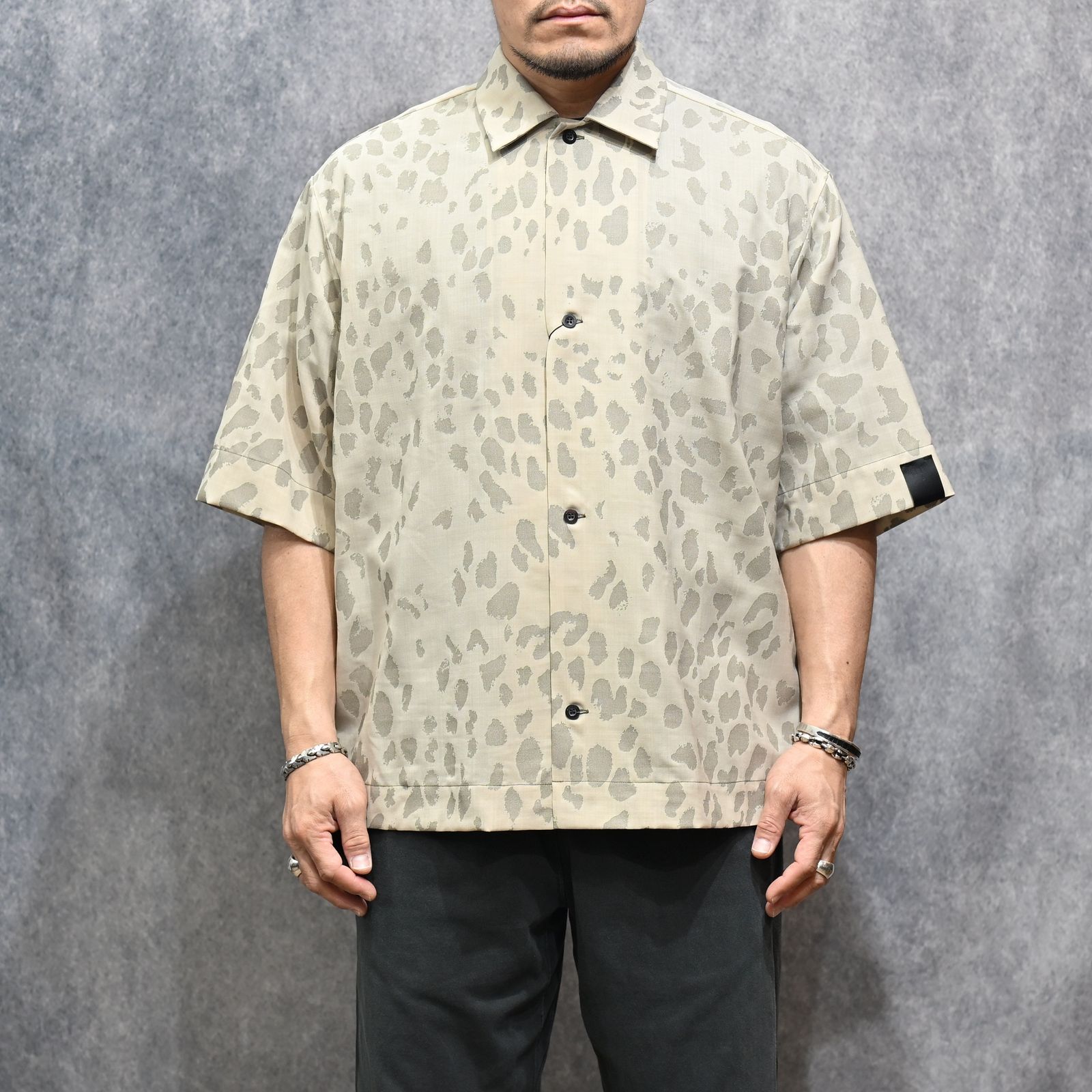 HALF SLEEVE SHIRT （BEIGE / ベージュ）｜半袖シャツ レオパード柄｜2261-SH53-018