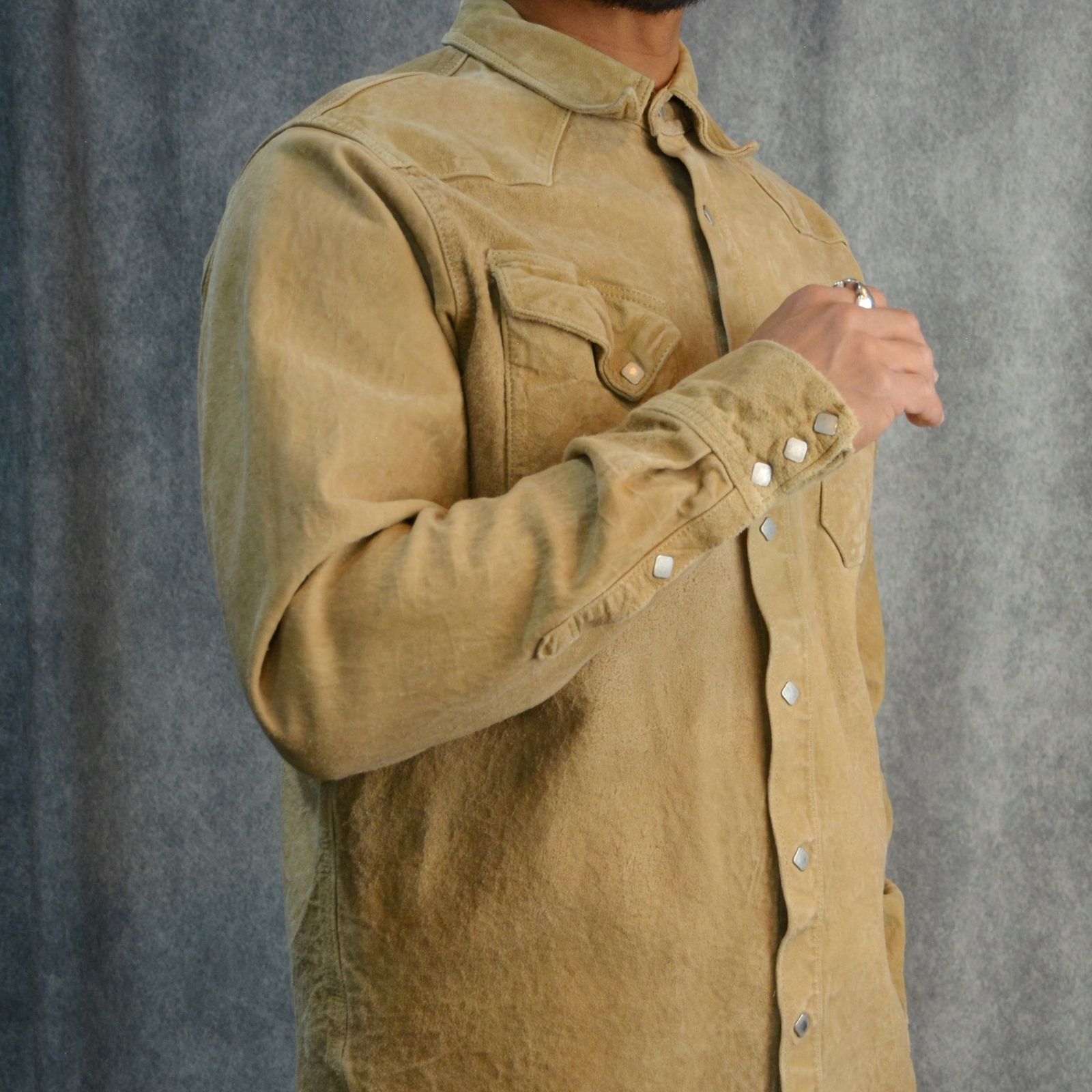 ジャパンカーフ 白鞣し ウエスタンシャツ （BEIGE）
