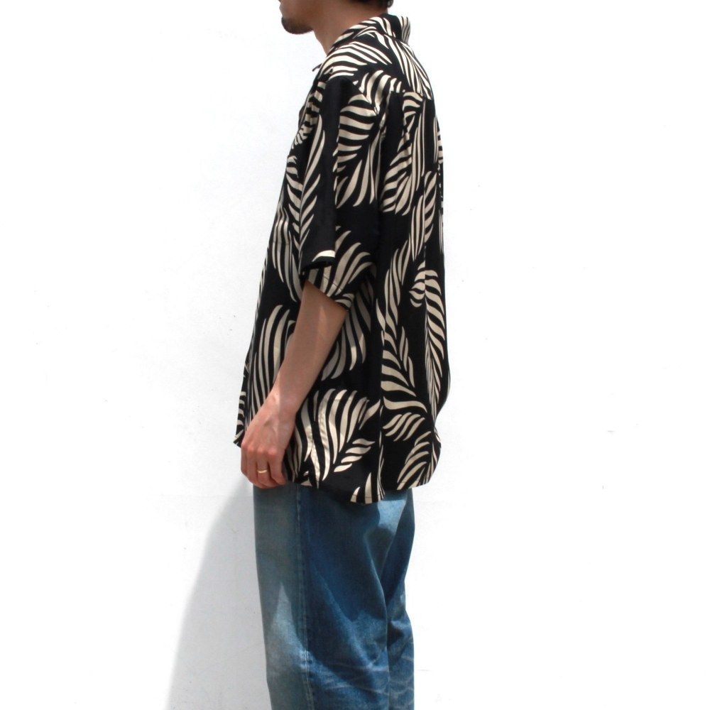 × WACKO MARIA Leaf Motif Hawaiian Shirt （BLACK×BEIGE） / ワコマリア アロハシャツ （ブラック×ベージュ） 25MND-WM001
