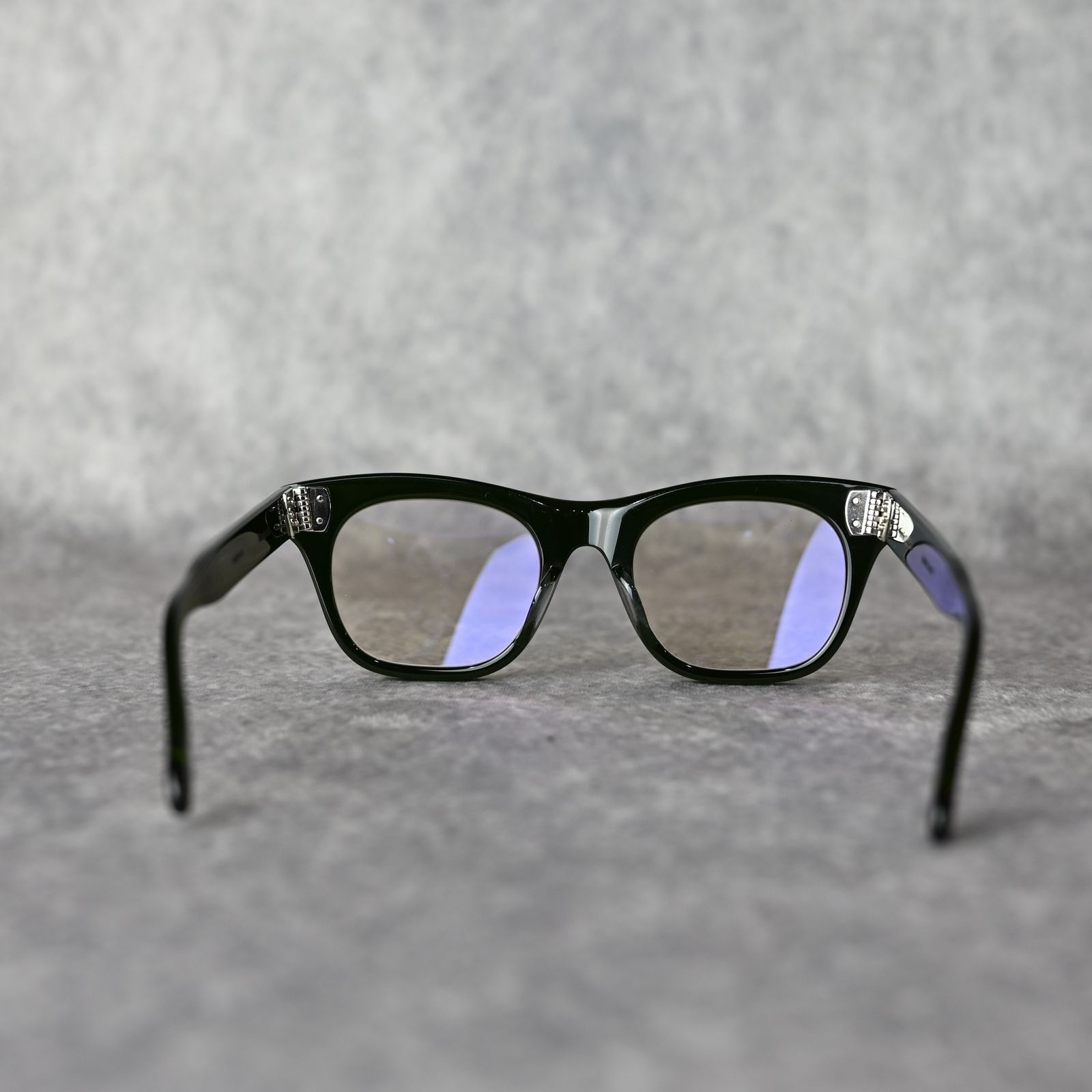 × 金子眼鏡 SUNGLASSES BEATNIK (OLIVE) -  サングラス （オリーブ）