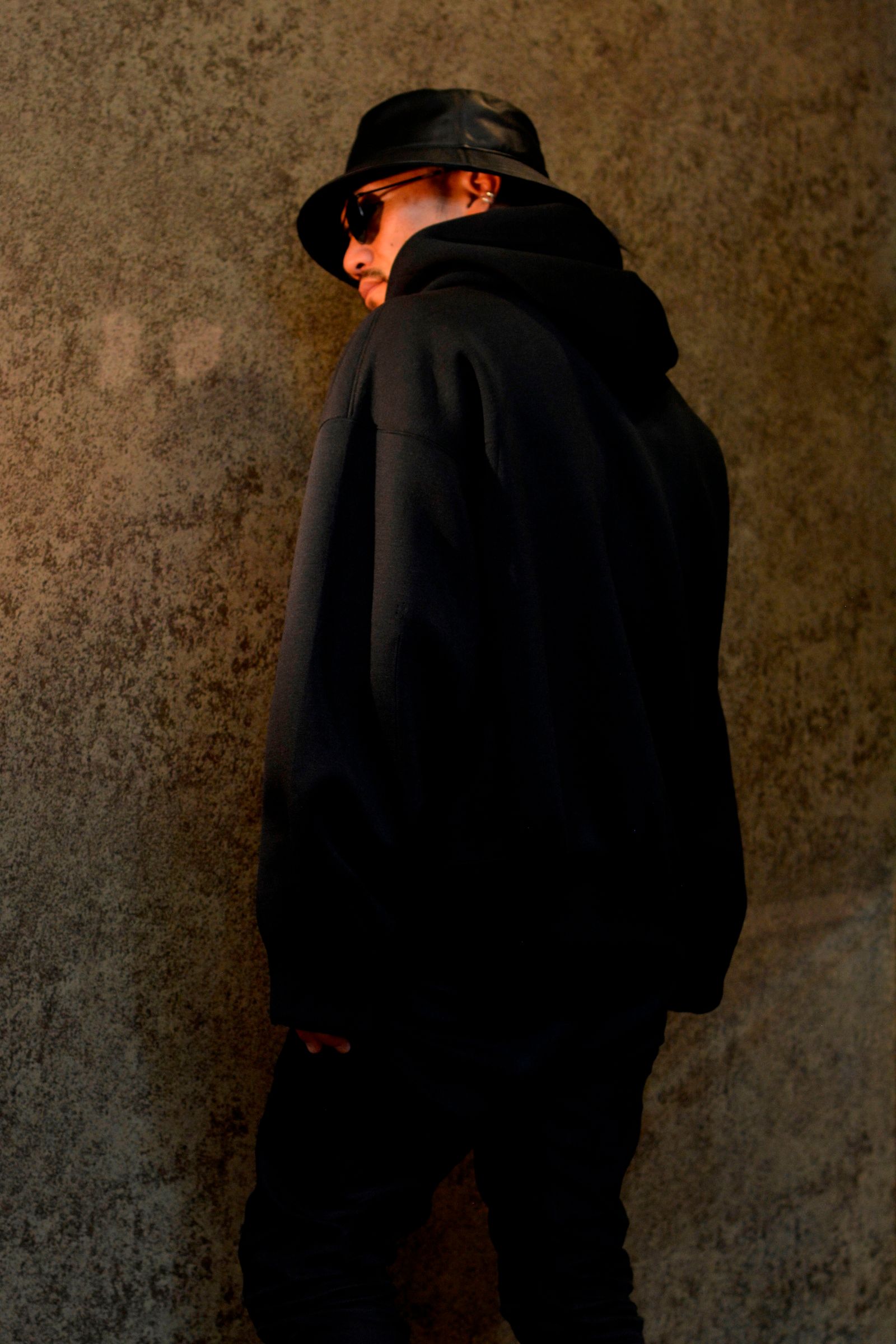 BNDG NW SILHOUETTEHD"