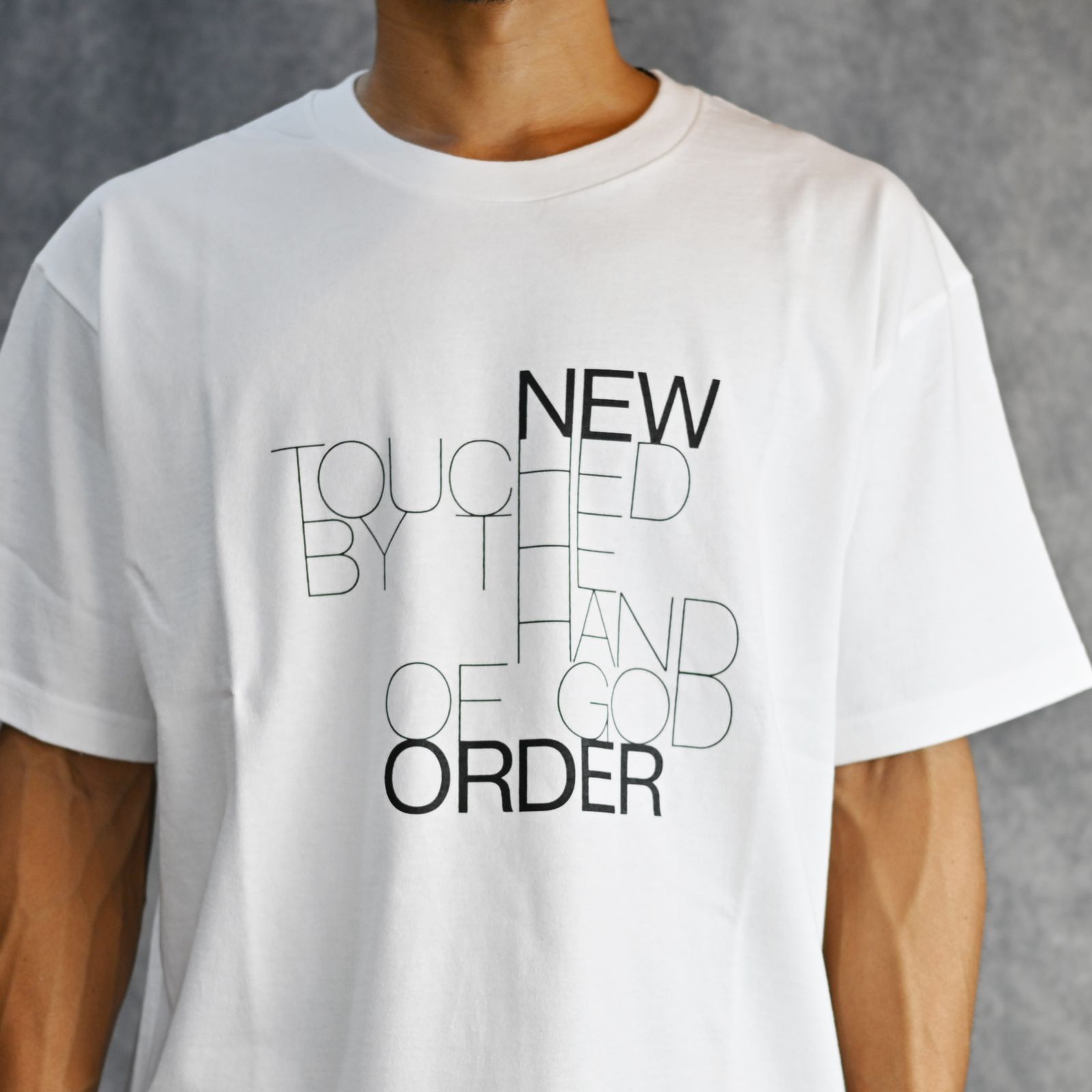 MSGM エンヘリッシュトハイロウヘムミティシャツトレス MINEDENIM - New Order “TOUCHED BY THE HAND OF GOD” Crewneck
