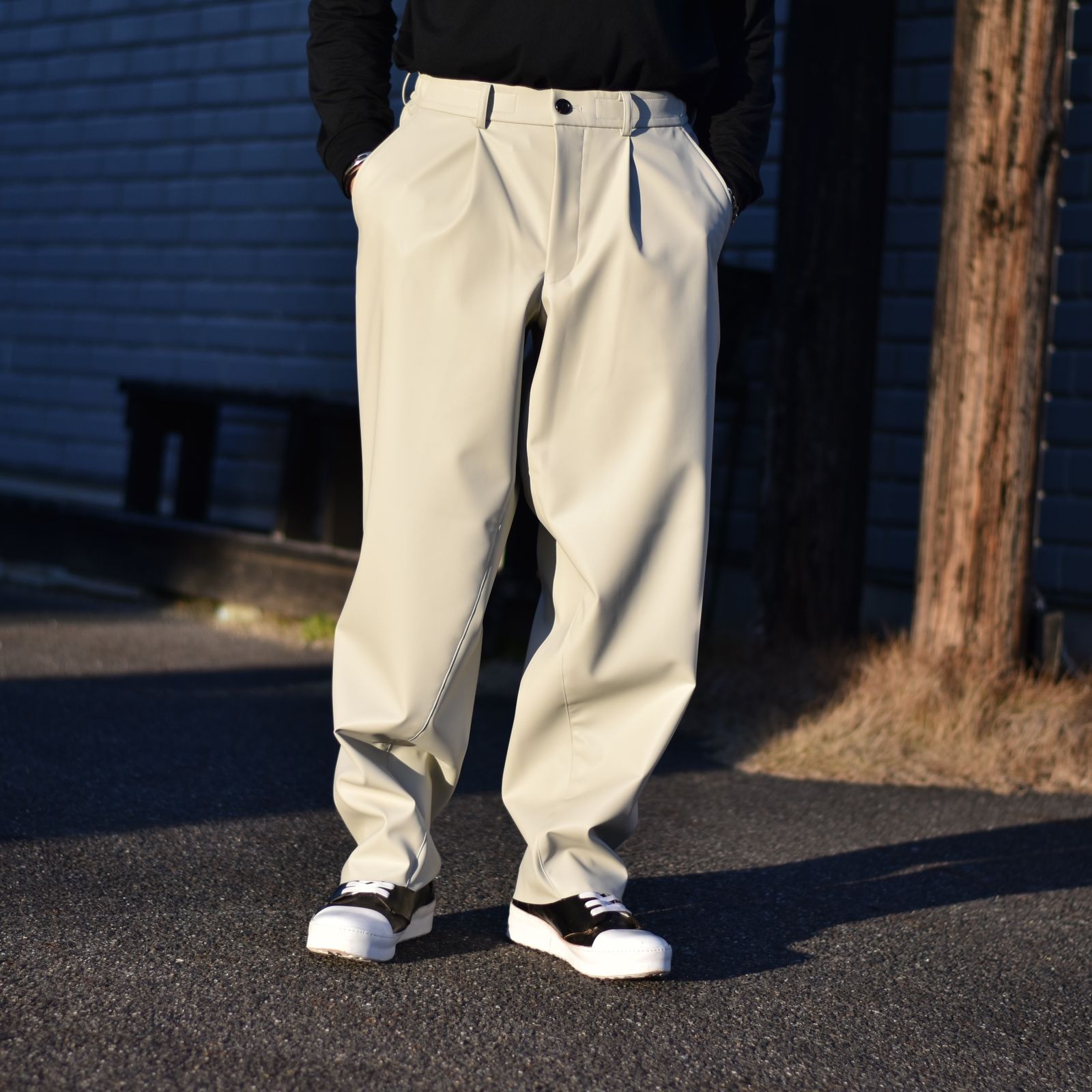 1TUCK EASY TROUSERS （GRAY）