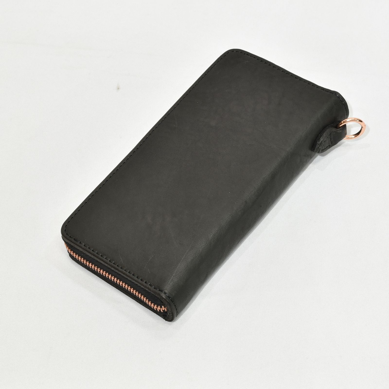 ダブルショルダー製品染め ラウンド財布 （BLACK）