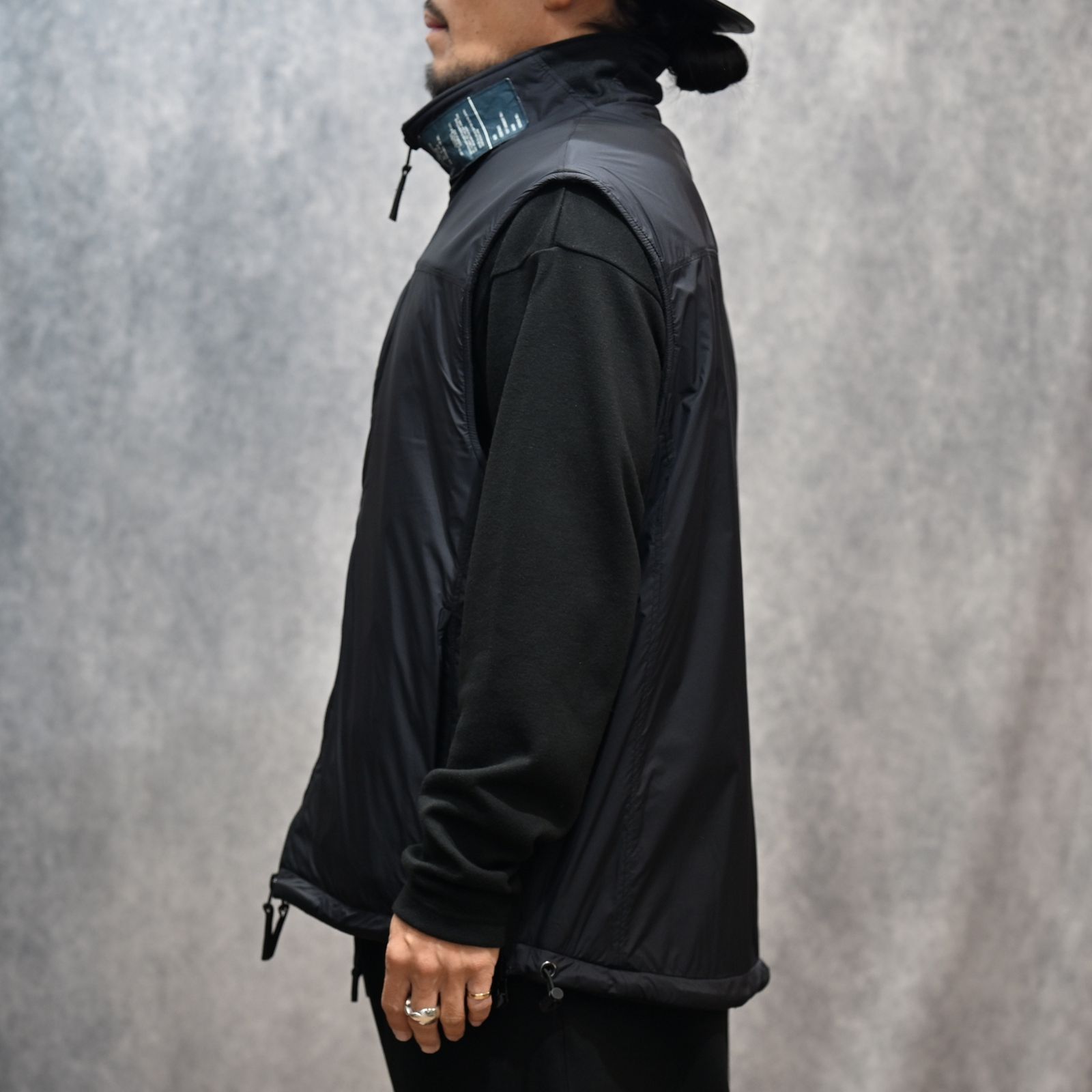 REVERSIBLE VEST （BLACK）｜リバーシブル ベスト｜9252-VE01-003