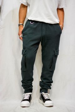 Essential Cargo Sweatpant