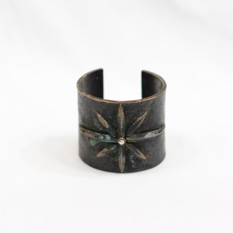 "GLORY BANGLE"
