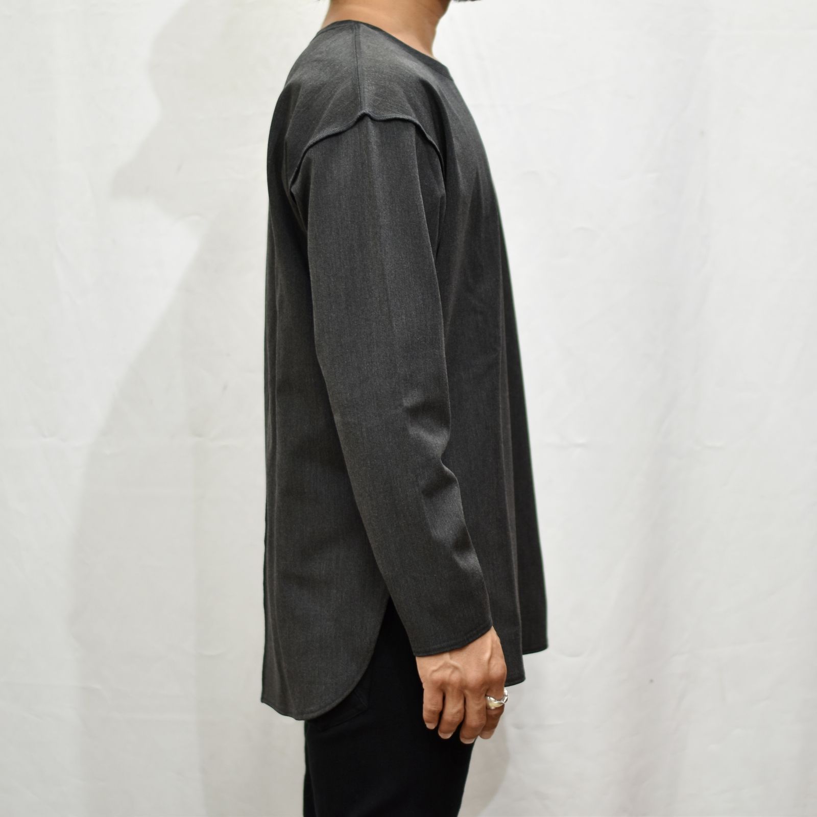 ポリエステルレーヨンアクリル ストレッチ カットソー （GRAY）